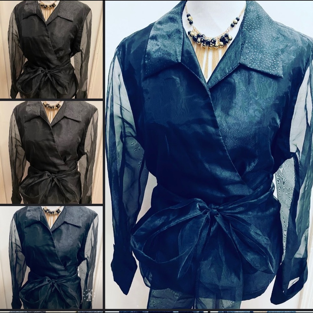 Black Women’s Top.